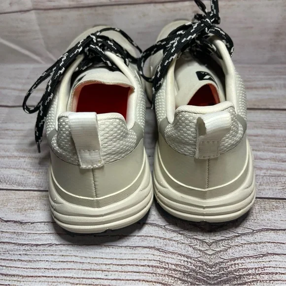 Sold - Picture 6 of 8